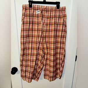 ERIKA WOMENS BRAND CAPRIS